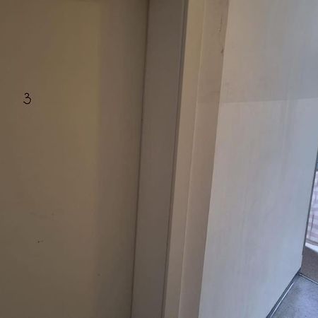 Apartment Mit 2 Betten Inklusive Gratis Parkplatz Graz Bagian luar foto