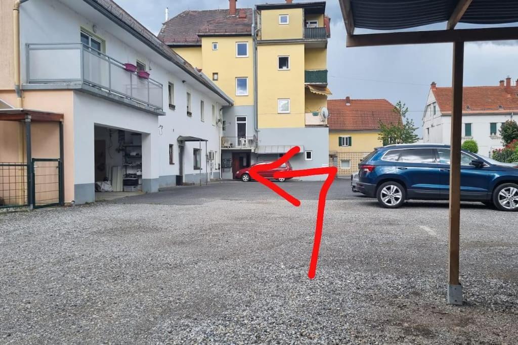 Apartment Mit 2 Betten Inklusive Gratis Parkplatz Graz Bagian luar foto
